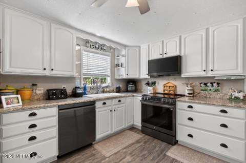 155 Tompkins Road, Pomona Park FL - photo 20 of 72