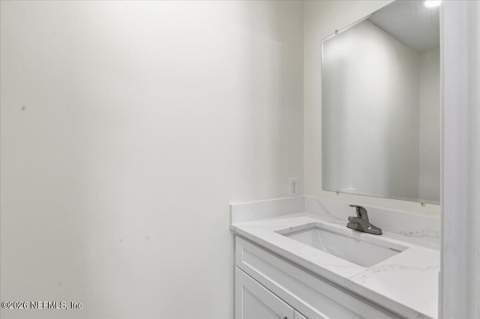 8180 Sarcee Trail, Jacksonville FL - photo 10 of 21