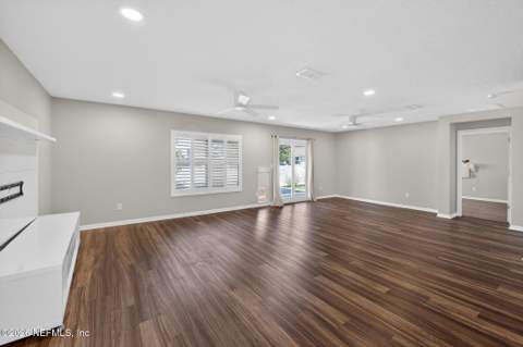3652 Summit Oaks Drive, Green Cove Springs FL - photo 17 of 60