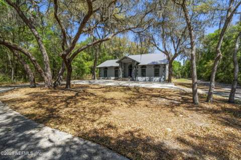 1886 State Road 20, Hawthorne FL - photo 8 of 70