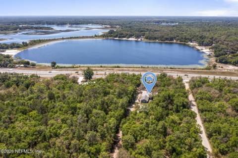 1886 State Road 20, Hawthorne FL - photo 13 of 70