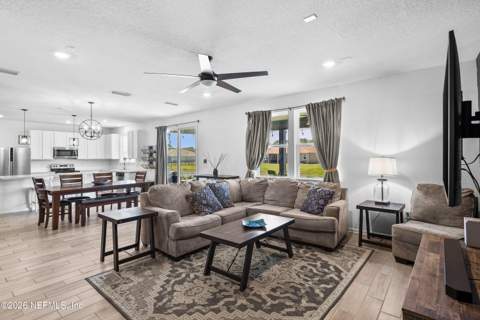 12558 Lake Madison Lane, Jacksonville FL - photo 9 of 57