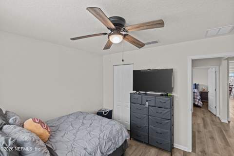 2422 Sotterley Lane, Jacksonville FL - photo 17 of 41