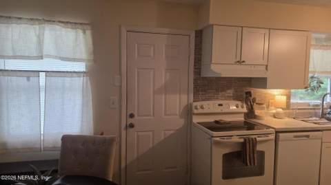 465 SW Nightingale Street, Keystone Heights FL - photo 6 of 23