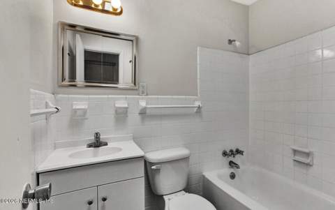 5013 Chivalry Drive, Jacksonville FL - photo 13 of 15