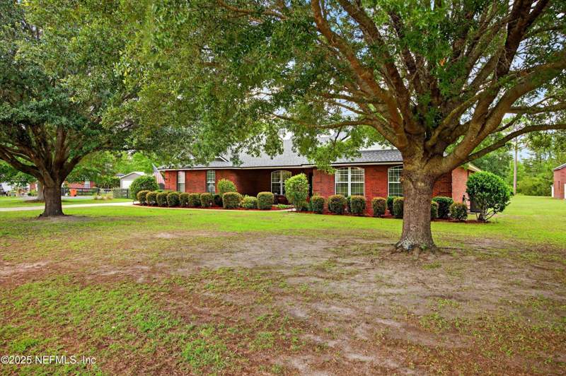 4 bedroom Single Family Residence at 7349 W Smooth Bore, Cannon Heights, Glen St. Mary — photo 4