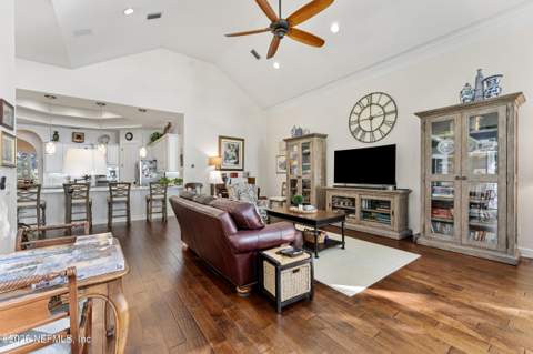686 Frederic Drive, Fleming Island FL - photo 15 of 30