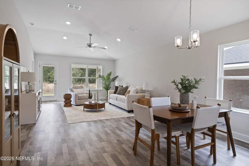 4 bedroom Single Family Residence at 8315 Helmsley Boulevard, Summerglen, Jacksonville — photo 4