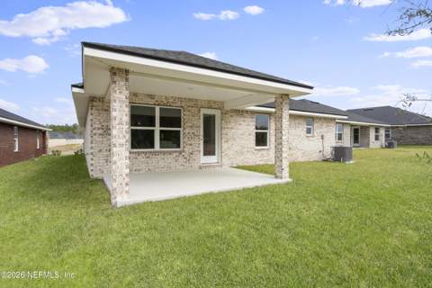 8315 Helmsley Boulevard, Jacksonville FL - photo 9 of 10