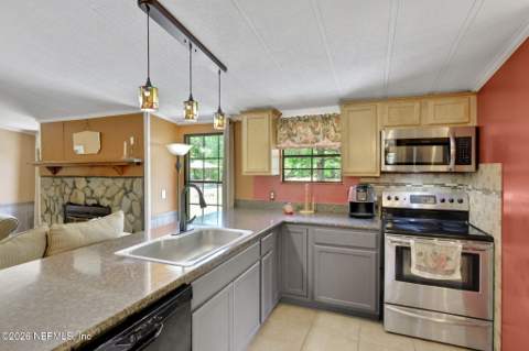 11419 Bocephus Lane, Jacksonville FL - photo 12 of 58
