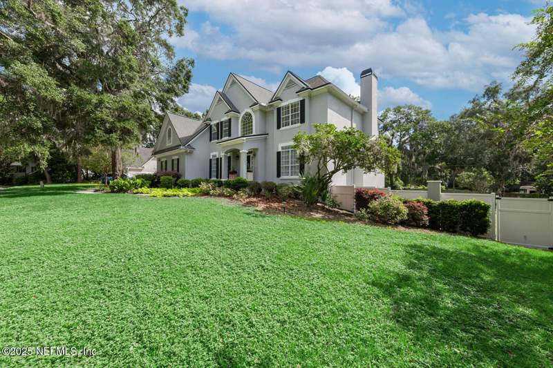 5 bedroom Single Family Residence at 3267 Jupiter Hills Circle, Hidden Hills Cc, Jacksonville — photo 3