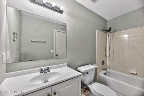 3916 Hunters Lake Circle, Jacksonville FL - photo 12 of 15
