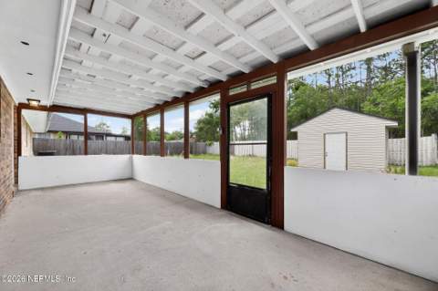 3916 Hunters Lake Circle, Jacksonville FL - photo 13 of 15
