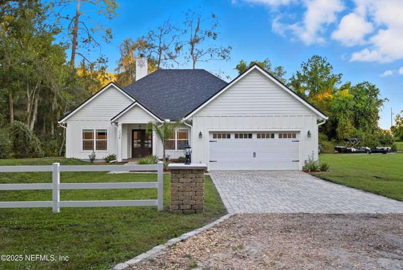 4 bedroom Single Family Residence at 128 Santa Rosa Street, Lakeside Hills, Florahome — photo 3