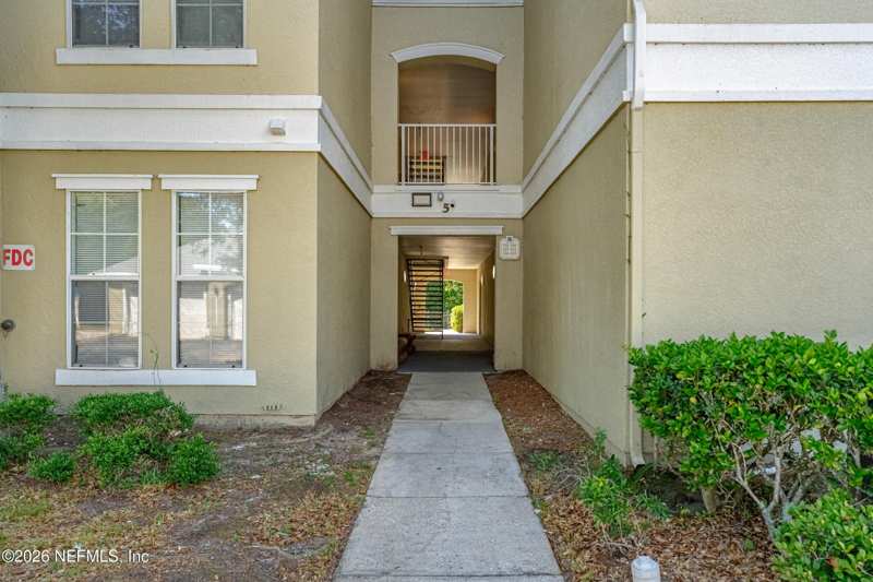2 bedroom Condominium at 8290 Gate Parkway #503, Gardens Of Bridgehampton, Jacksonville — photo 1