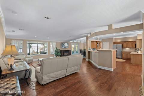 105 S Lake George Drive, Georgetown FL - photo 10 of 30