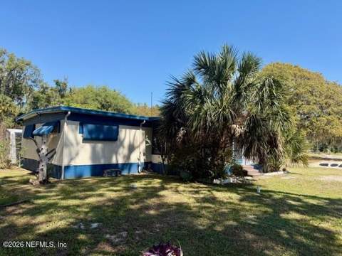 126 Golf Course Lane, Crescent City FL - photo 6 of 25