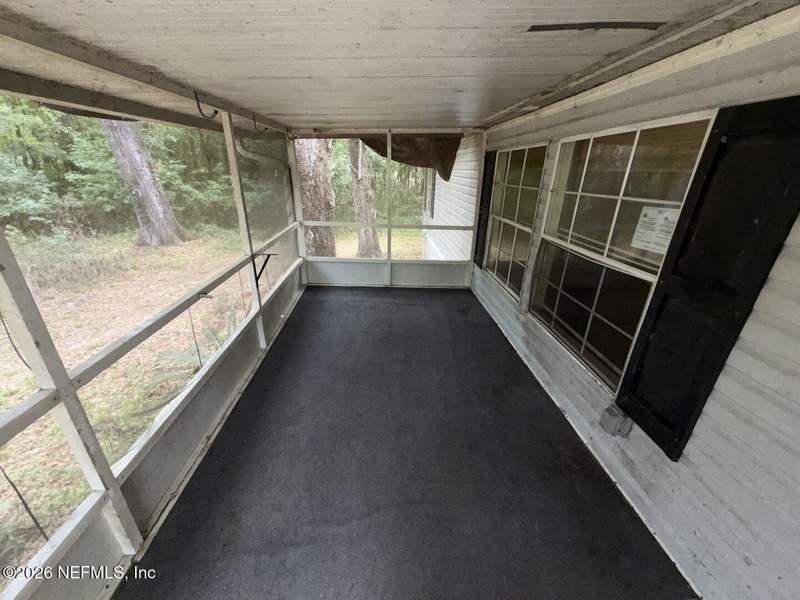 3 bedroom Manufactured Home at 11530 Holton Lane, Dinsmore Garden City, Jacksonville — photo 3