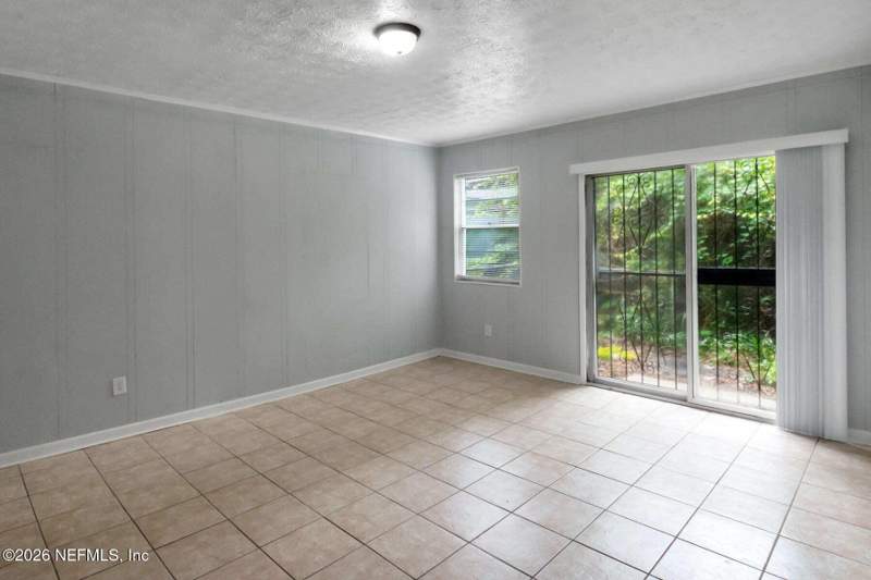 5 bedroom Single Family Residence at 5626 Verbena Road, Magnolia Gardens, Jacksonville — photo 5
