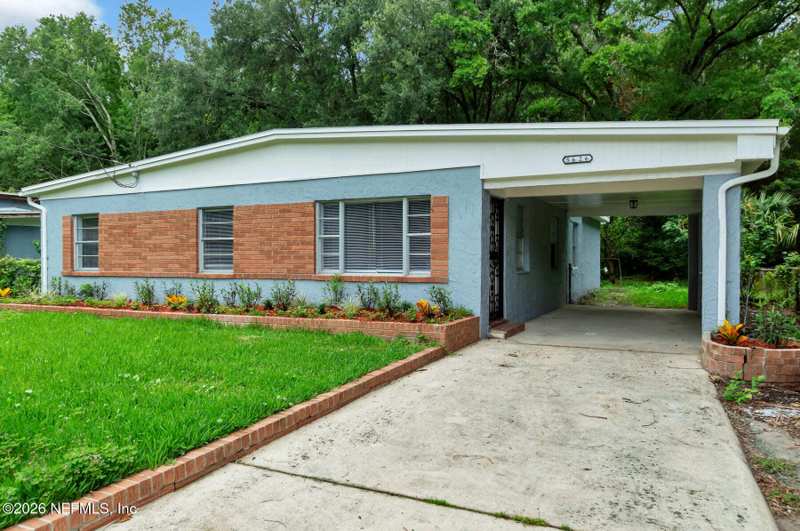 5 bedroom Single Family Residence at 5626 Verbena Road, Magnolia Gardens, Jacksonville — photo 1
