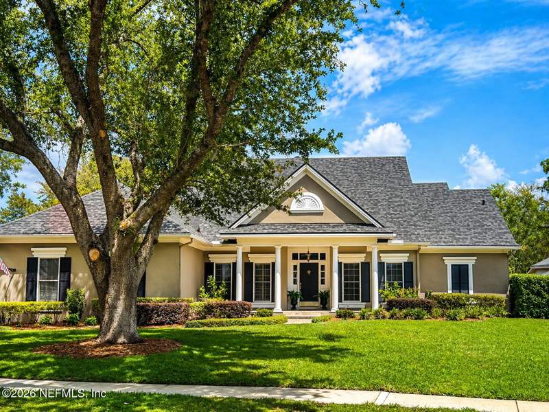 4 bedroom Single Family Residence at 3767 Vickers Lake Drive, Jax Golf & Cc, Jacksonville — photo 2