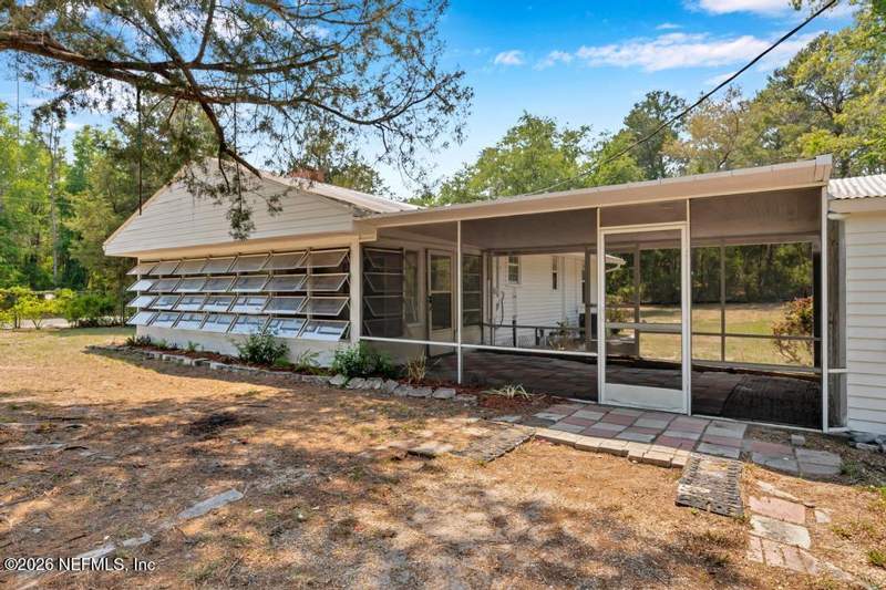 2 bedroom Single Family Residence at 166 Hernando Drive, Lakeside Hills, Florahome — photo 4