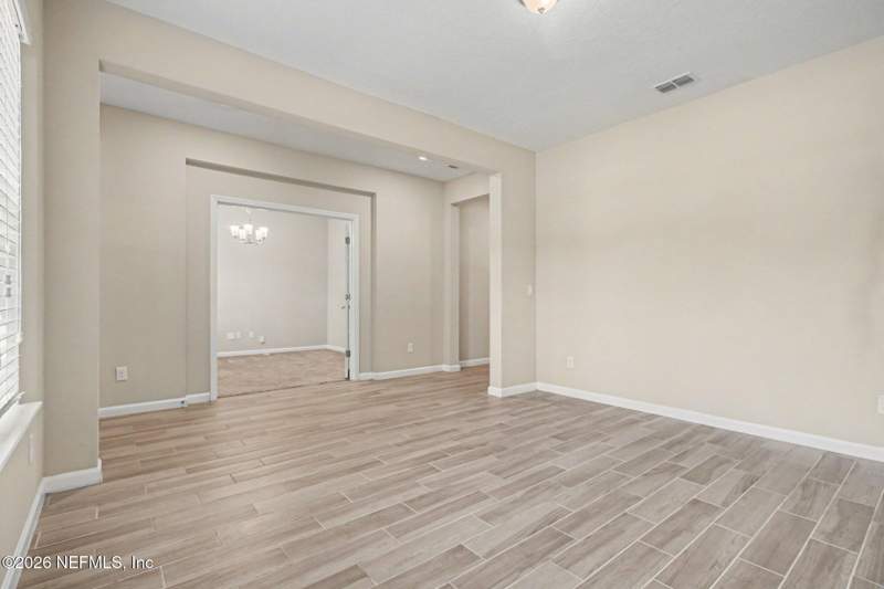 4 bedroom Single Family Residence at 10143 Ramsey Falls Drive, Longleaf, Jacksonville — photo 3