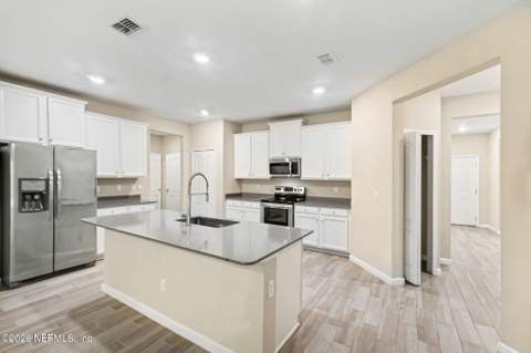 10143 Ramsey Falls Drive, Jacksonville FL - photo 10 of 30