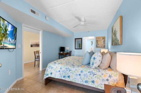 10 N 11th Avenue #102, Jacksonville Beach FL - photo 20 of 45