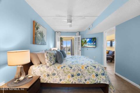 10 N 11th Avenue #102, Jacksonville Beach FL - photo 21 of 45