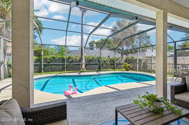 4 bedroom Single Family Residence at 1908 Fox Glove Lane, Pace Island, Fleming Island — photo 3