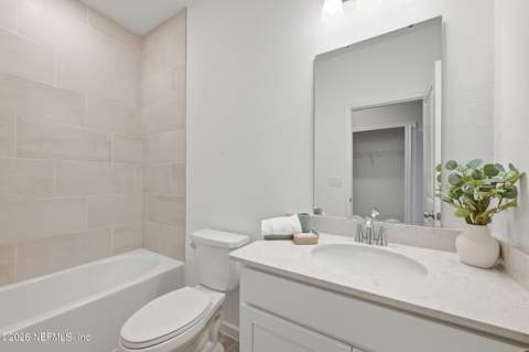 9524 Gaynor Circle, Jacksonville FL - photo 12 of 33