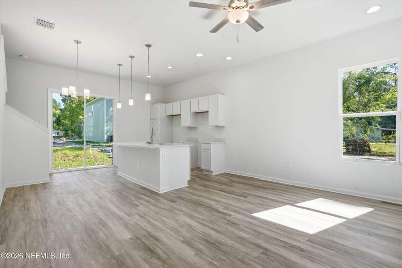 3 bedroom Single Family Residence at 2985 Snell Street, Garden City, Jacksonville — photo 3