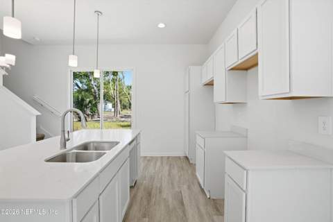 2985 Snell Street, Jacksonville FL - photo 12 of 35