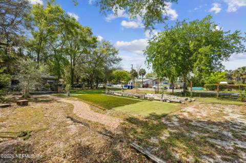1008 Beech Street, Fernandina Beach FL - photo 17 of 36