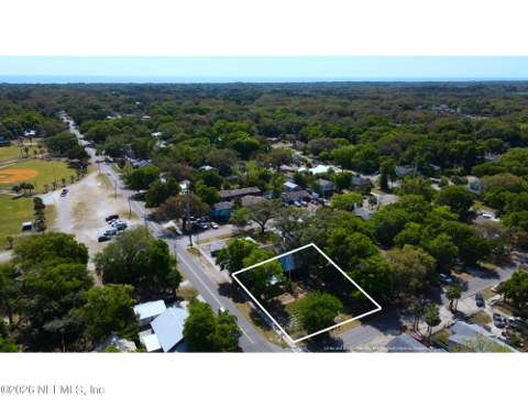 1008 Beech Street, Fernandina Beach FL - photo 8 of 36