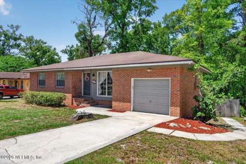 257 Aquarius Concourse, home for sale on Aquarius Concourse