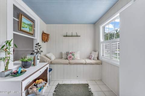 4321 Timuquana Road, Jacksonville FL - photo 8 of 38