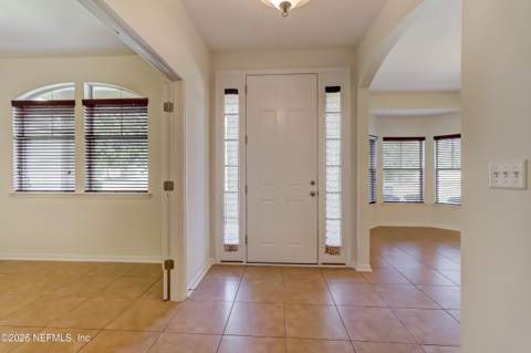 3681 Lightview Lane, Jacksonville FL - photo 10 of 37