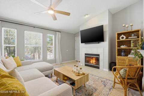 27 Jardin De Mer Place #27, Jacksonville Beach FL - photo 10 of 37