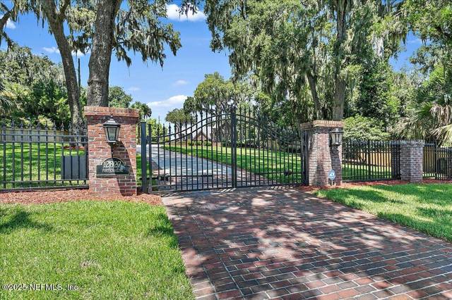 St Johns Bluff Estates