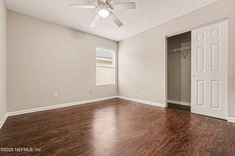 5759 Village Pond Circle, Jacksonville FL - photo 11 of 14