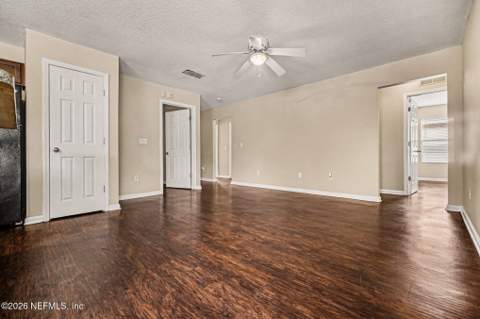 5759 Village Pond Circle, Jacksonville FL - photo 6 of 14