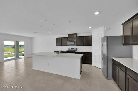 7076 Sandperch Street, Jacksonville FL - photo 7 of 35