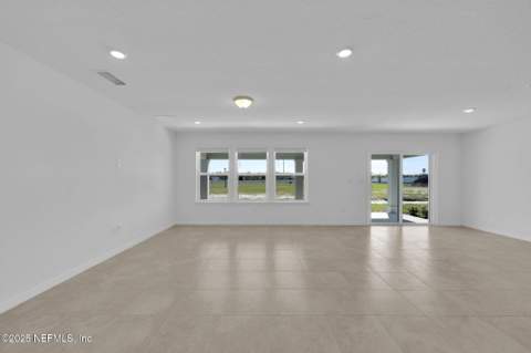 7076 Sandperch Street, Jacksonville FL - photo 17 of 35