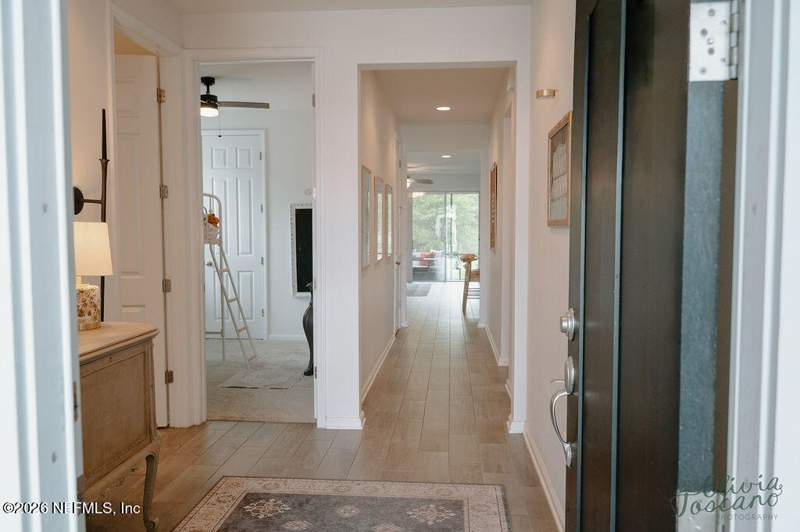 4 bedroom Single Family Residence at 1078 Persimmon Drive, Pine Ridge, Middleburg — photo 5