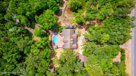 6967 Sharron Road, Green Cove Springs FL - photo 8 of 63