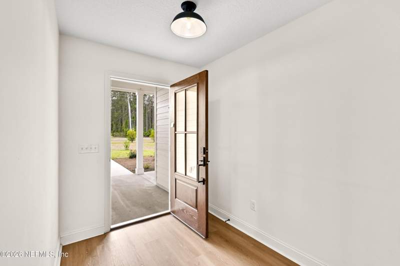 4 bedroom Single Family Residence at 8685 Odis Yarborough Road, Shoals Park, Glen St. Mary — photo 4