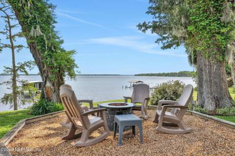 517 S Prospect Street, Crescent City FL - photo 19 of 95