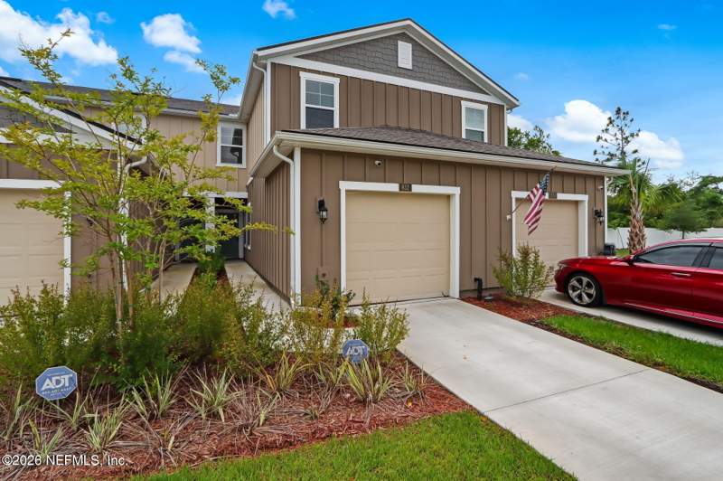 3 bedroom Townhouse at 832 Observatory Parkway, Capitol Park East, Jacksonville — photo 2